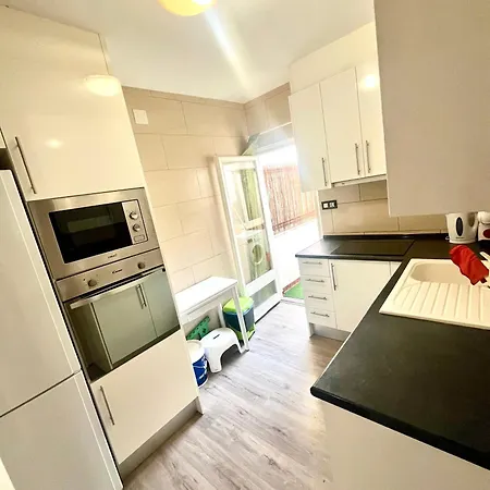 Apartmán Piso Reformado A 80 M De La Playa